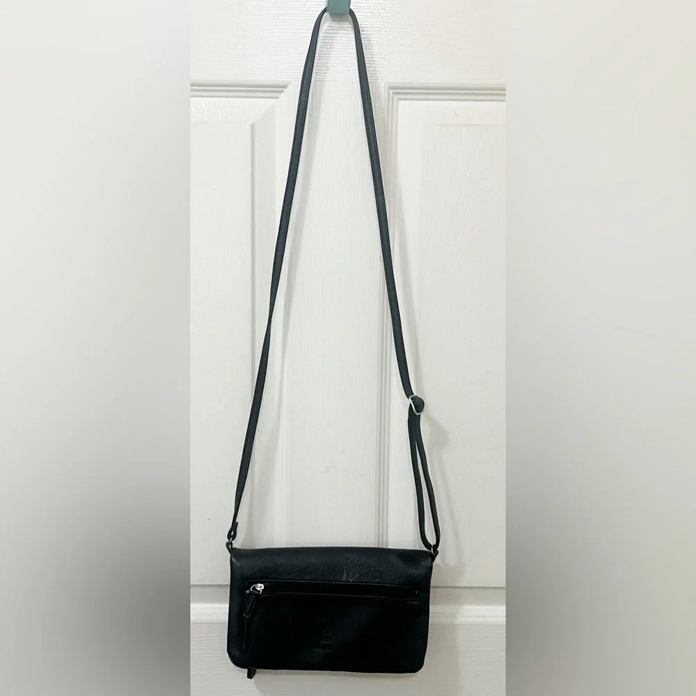 New SafeKeeper Black Crossbody Bag - Picture 2 of 8